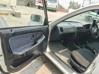Honda City 2001 - photo 10