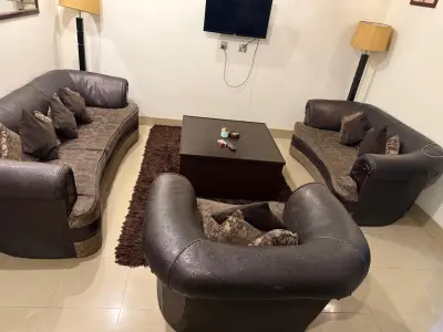 centre / coffee table - photo 3
