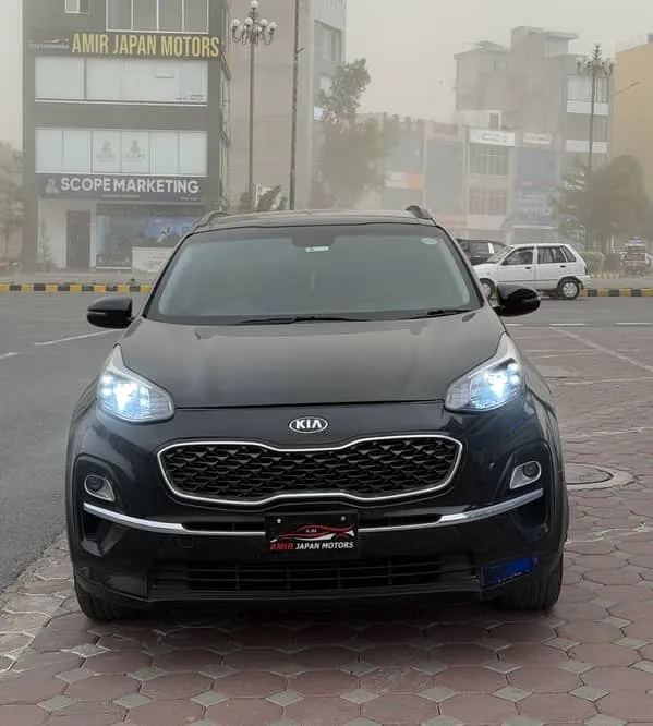 KIA Sportage FWD 2022 Punjab Registered sunroof 1st owner