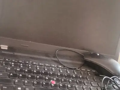 Laptop for sale Core i5 6th - photo 3