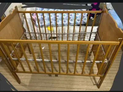 Baby Spring Cot | Bedside Crib | 3 Adjustable Heights | New Mattress - photo 4