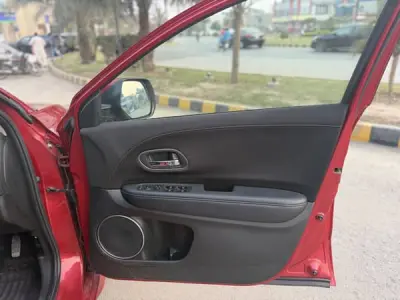 Honda Vezel Hybrid 2019 Model 2025 import Z Package 4 Grade - photo 19