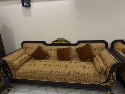 Elegant 4 piece sofa set - photo 2
