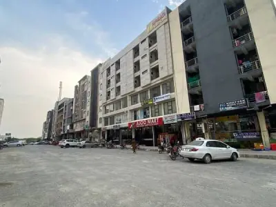 Furnished studio apartment for rent/A block/B-17 - photo 1