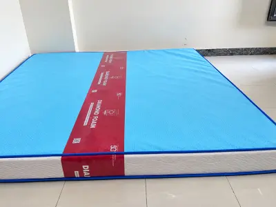 Diamond Foam King Size Mattress 78x72x6 – Excellent Condition | 1 Month - photo 4