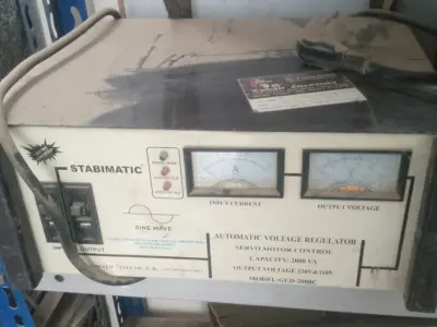 Stabimatic GLD-2000C 2000 VA servo motor control AVR hai (UK brand, China assembled). Naya price Pak - photo 2