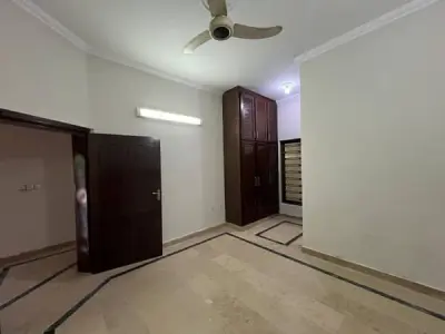 7 Marla Full House For Rent In G-13/2 Islamabad - photo 15
