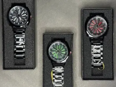 Stainless steel spinning watch - photo 2