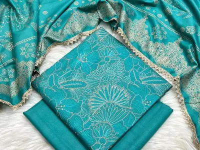 Bareez Dhanak 3 PC Unstitched winter collection - photo 3