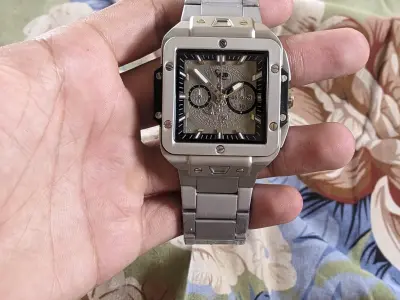 Square Chronograph Watch - photo 2