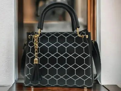 Honeycomb handbags for ladies - photo 2