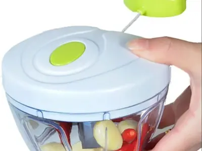 Manual Food Chopper Multicolor Kitchen Tool - photo 1