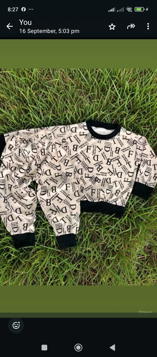 Kids tracksuit
