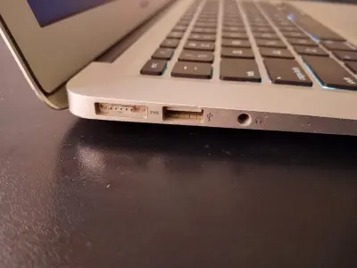 MacBook Air 2017 Core i5 | 8GB RAM 256GB SSD | Urgent Sale - photo 4