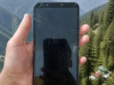 Huawei Y7 Prime 2018 - Damaged Screen - photo 1