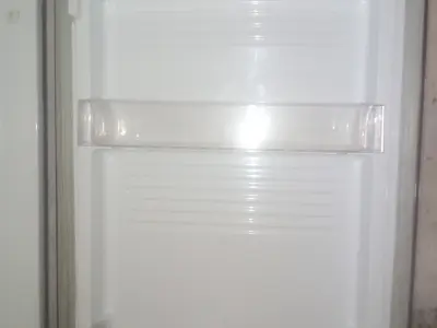 PEL 14-Cubic-Foot Glass-Door Refrigerator - photo 4
