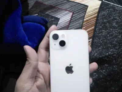 Iphone 13  - photo 1