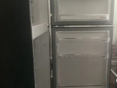 “1 Year Used Refrigerator – Like New Condition – Rs. 90,000” - photo 2