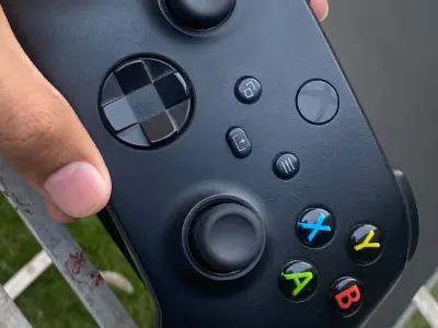 Xbox One X - photo 5