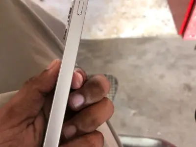 Oppo Reno 16 f 5g - photo 2