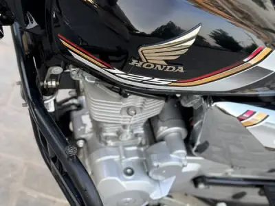 Honda 125F Self Start Black condition 10/10 - photo 3