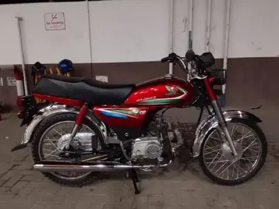 Honda CD 70 Original Condition Low Mileage 2016 model good working - photo 1