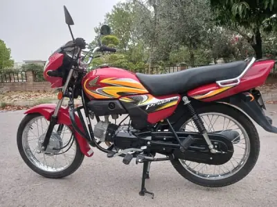 HONDA || Pridor || Edition || Model 2025 - photo 1