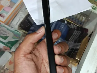 Poco c 85 neat condition 10 by 10 10 month warranty - photo 1
