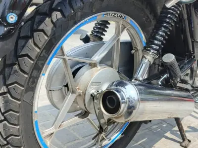 Suzuki || Gs 150 SE || Special Edition || Model 2021 - photo 9