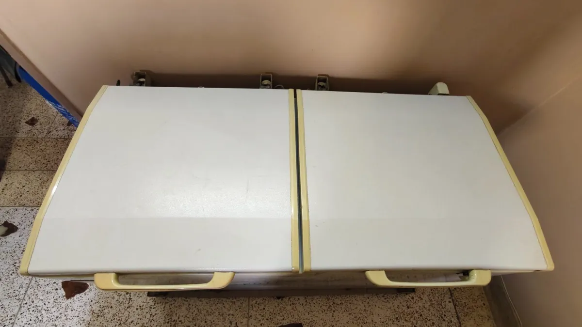 Deep Freezer - Excellent Condition (Original )