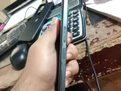 Vivo y17s 6 128     30000/-Rs - photo 3