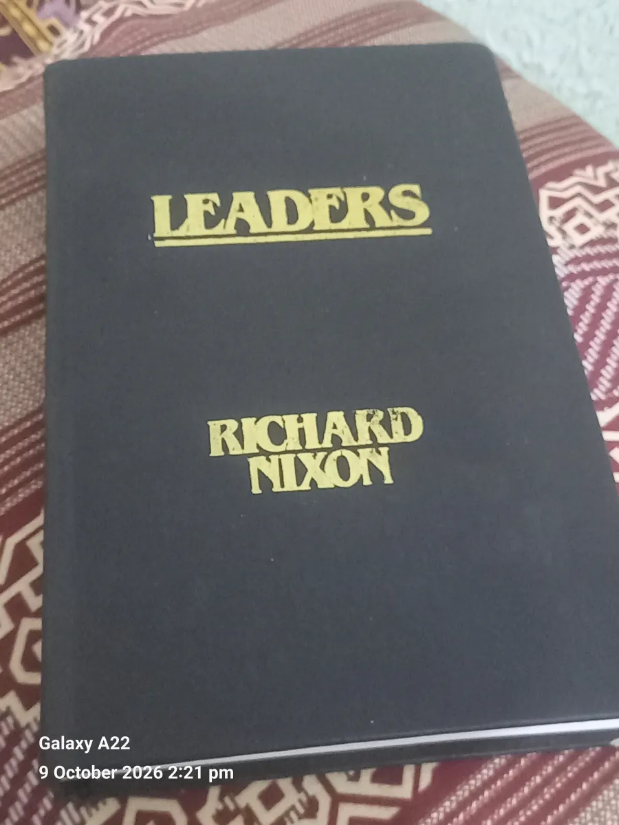 "Leaders" by Richard Nixon - History Book in Brand New Condition
