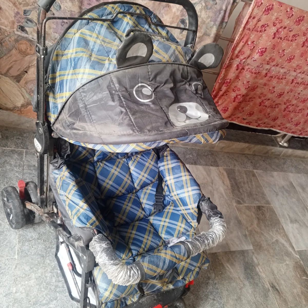 Lightly Used Kids Furniture in Excellent Condition | 1 Month Used