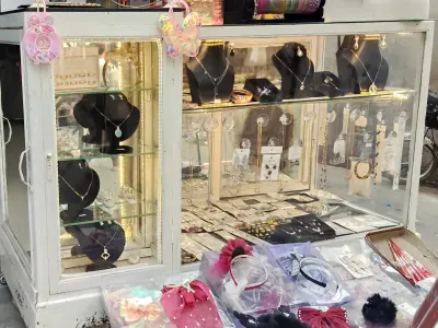 Counter for Jewellery & mobile display - photo 1