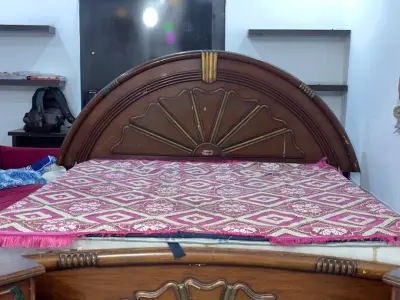 Double bed set with mattress  - photo 1