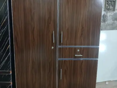 Stylish 2 Doors Wardrobe - photo 2