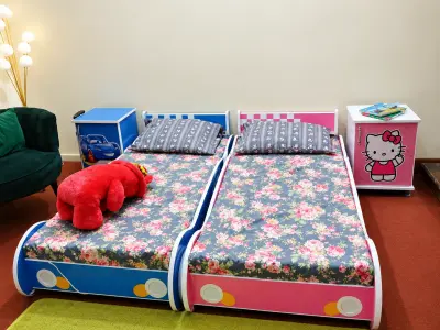2 kids Beds just 3 months used - photo 1