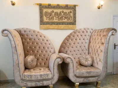 King size chair - photo 1