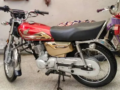 Honda CG 125 Special Gold edition 2025 Model | Excellent  Condition - photo 1