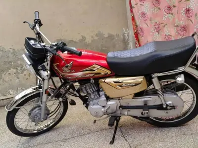 Honda CG 125 Special Gold edition 2025 Model | Excellent  Condition - photo 7
