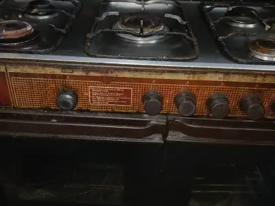5 burner cooking range  - photo 2