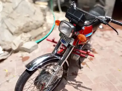 Honda 125 2018 Model For Sale – Complete Documents – Urgent Sale - photo 2