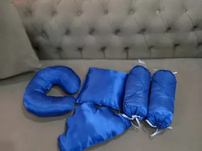 Baby Cot / Jhula With Complete Pillow Set in Almost New Condition - photo 1
