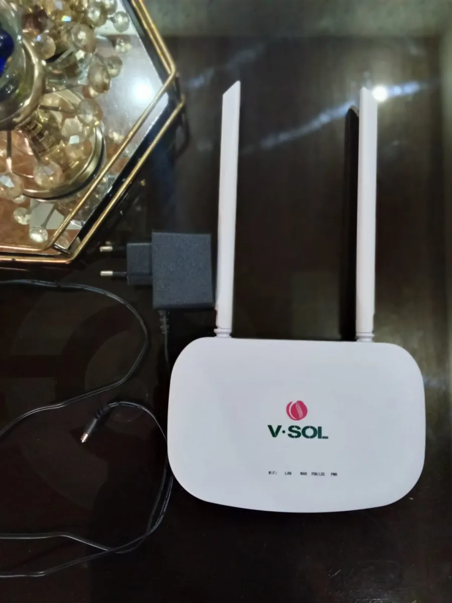 VSOL V2801RGW Router /Modem in Brand New Condition