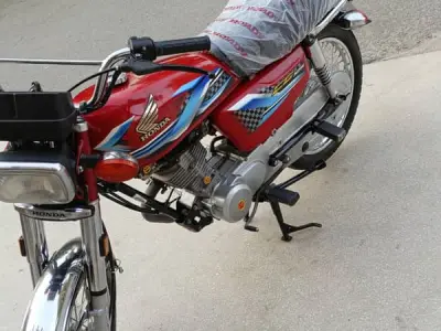 Honda 125 showroom condition - photo 2