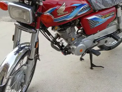 Honda 125 showroom condition - photo 3