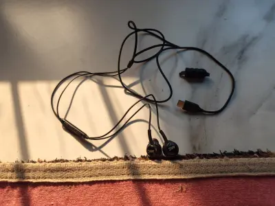 Copy 🎧 Samsung Type-C ANC Earphones – Tuned by AKG - photo 5
