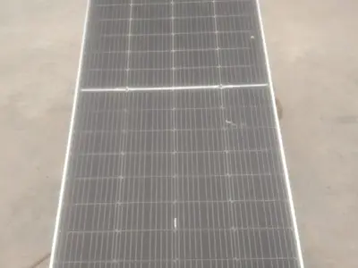 280W Solar Panel with 20-Metre Wire and Stand - photo 1