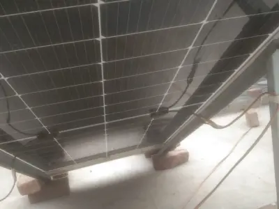 280W Solar Panel with 20-Metre Wire and Stand - photo 2