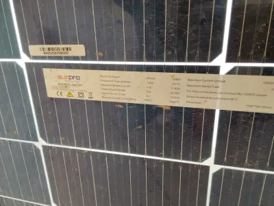 280W Solar Panel with 20-Metre Wire and Stand - photo 3